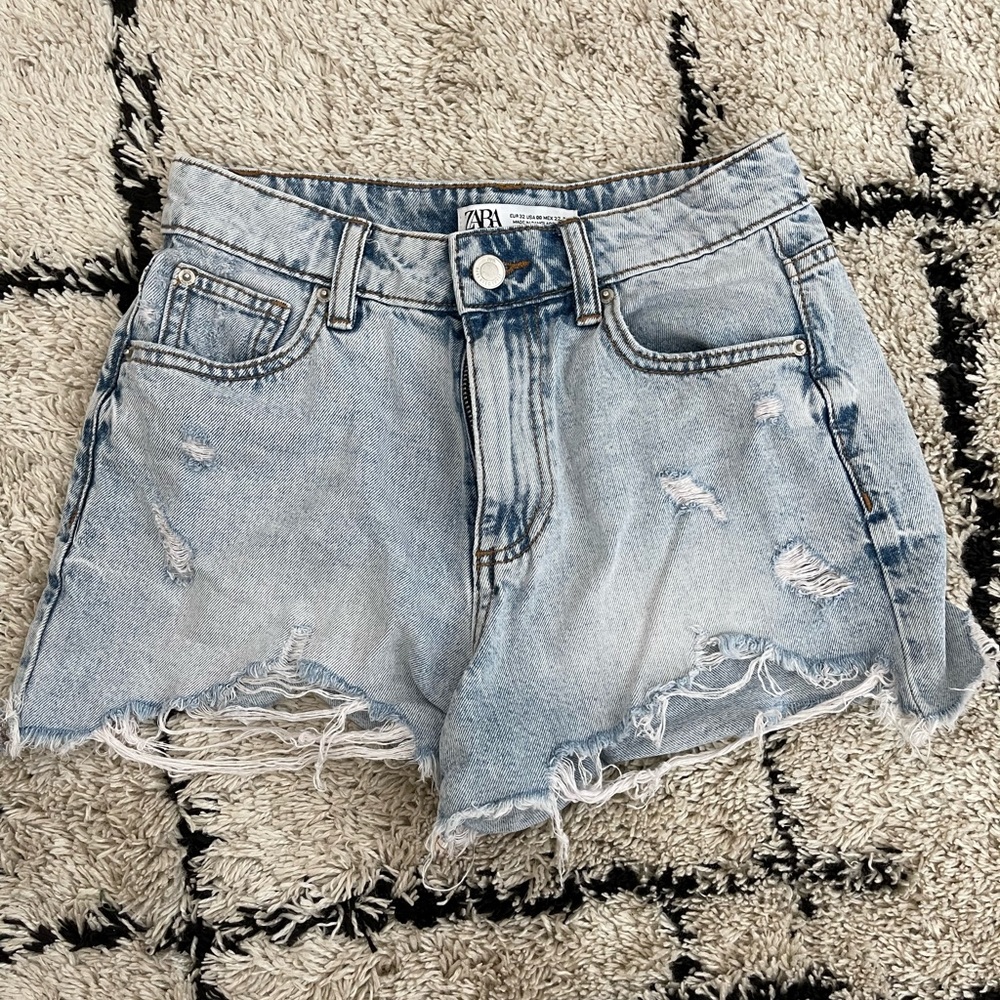 Zara high rise shorts